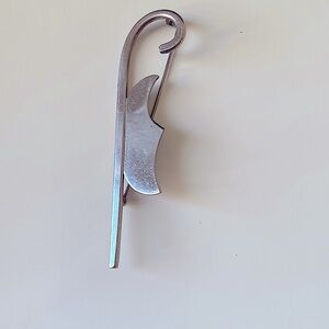 Vintage Brooch/Pin.  Silver Tone.